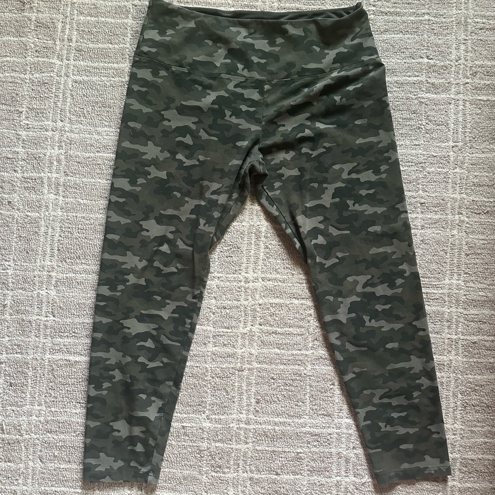 CASABLANCA • Camo Leggings
